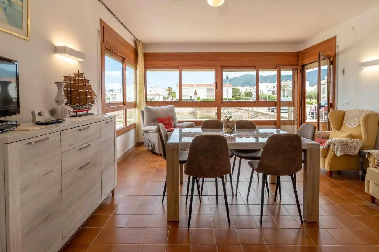 Apartment Sant Carles 20 Apartamento Con Vistas Al Mar Girona Spain